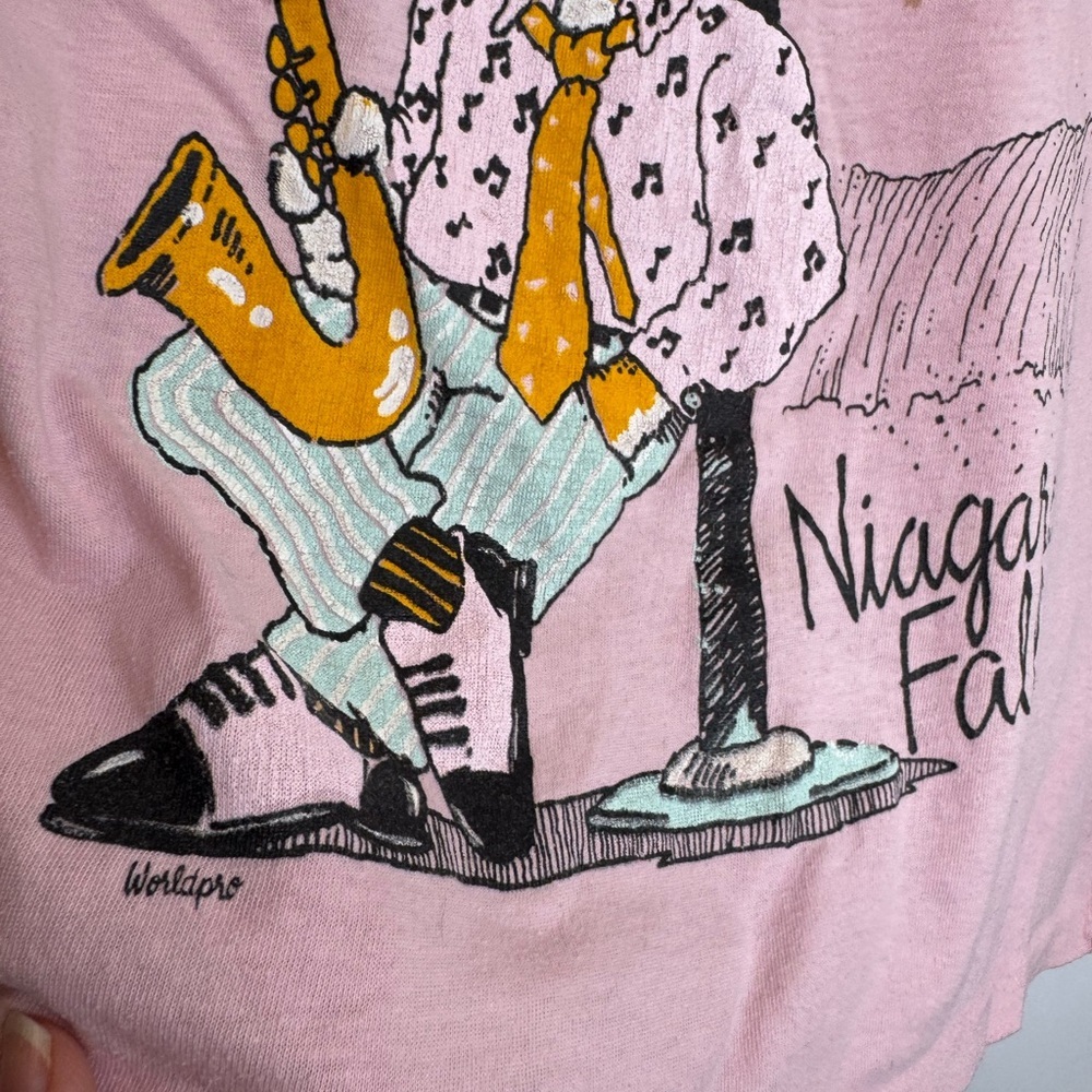 Vintage Worldpro Niagara Falls Pink jazz cat Graphic T-Shirt size medium - Picture 6 of 7